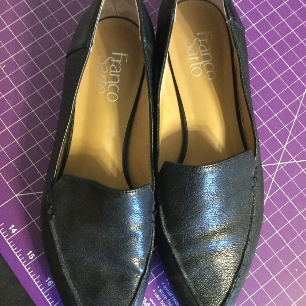 Franco Sarto pointed toe leather uppers silver trim on heel. Size 8M black